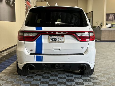 Used 2022 Dodge Durango R/T w/ Tow 'N Go Package image 5