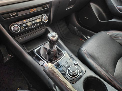 Used 2016 MAZDA MAZDA3 s Grand Touring image 22