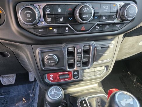 Used 2023 Jeep Wrangler Unlimited Rubicon 392 w/ Trailer Tow Package image 25