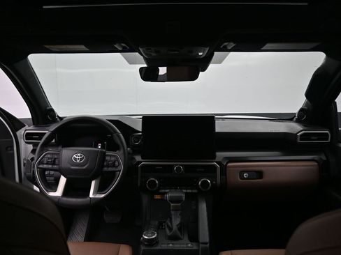 Certified 2025 Toyota 4Runner Limited image 29