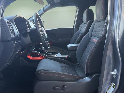 Certified 2024 Nissan Frontier PRO-4X w/ Technology Package AWD/4WD image 15