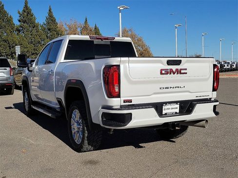 Used 2023 GMC Sierra 2500 Denali image 8