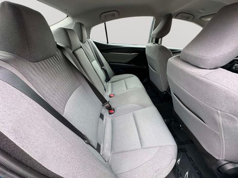 Used 2025 Toyota Camry LE w/ Convenience Package FWD image 27