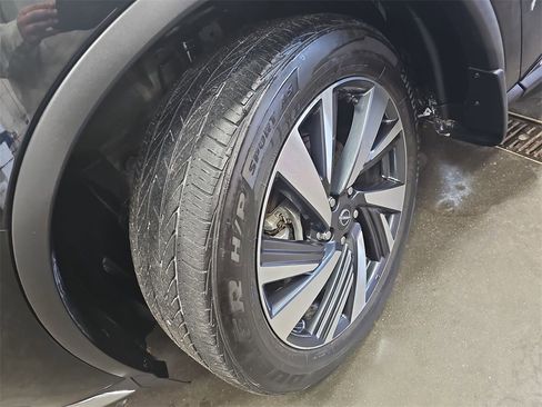 Used 2023 Nissan Murano SL image 31