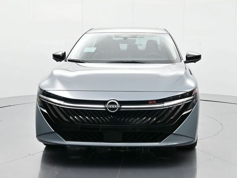 New 2026 Nissan Sentra SR w/ SR Premium Package image 2