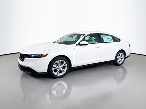New 2026 Honda Accord LX image 3