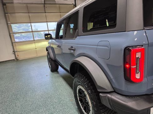 Used 2024 Ford Bronco Badlands AWD/4WD image 10