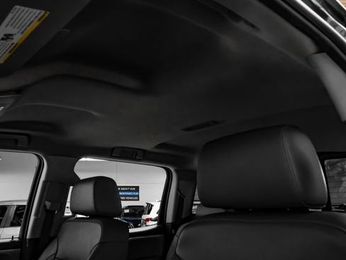 Used 2018 GMC Sierra 1500 SLT AWD/4WD image 39