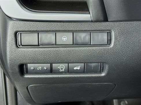 New 2026 Nissan Rogue SV image 10