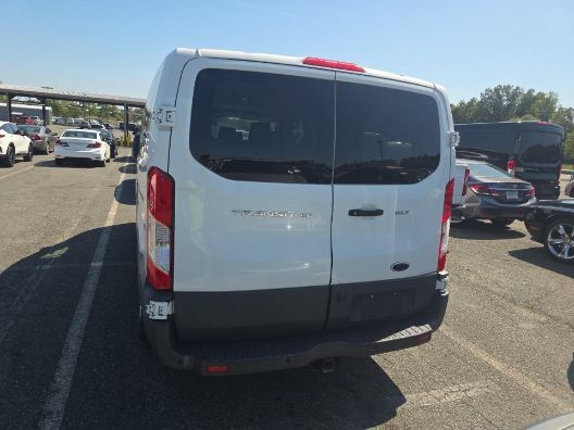 Used 2018 Ford Transit 150 XLT RWD image 5