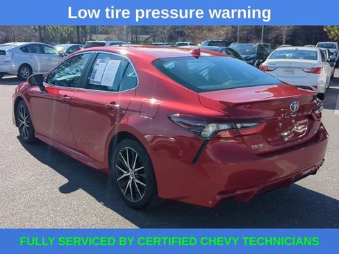 Used 2023 Toyota Camry SE image 8