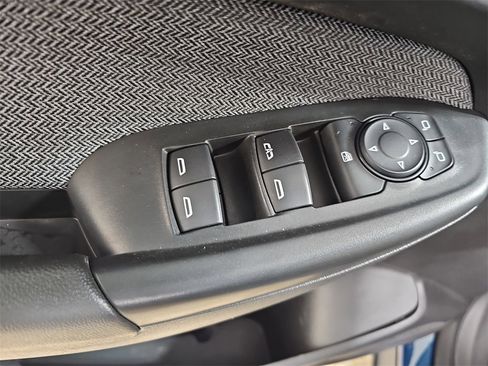 Used 2021 Chevrolet TrailBlazer LS image 31