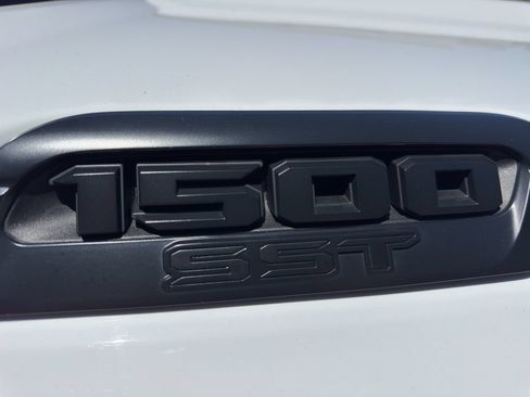 Used 2025 RAM 1500 Tradesman AWD/4WD image 18