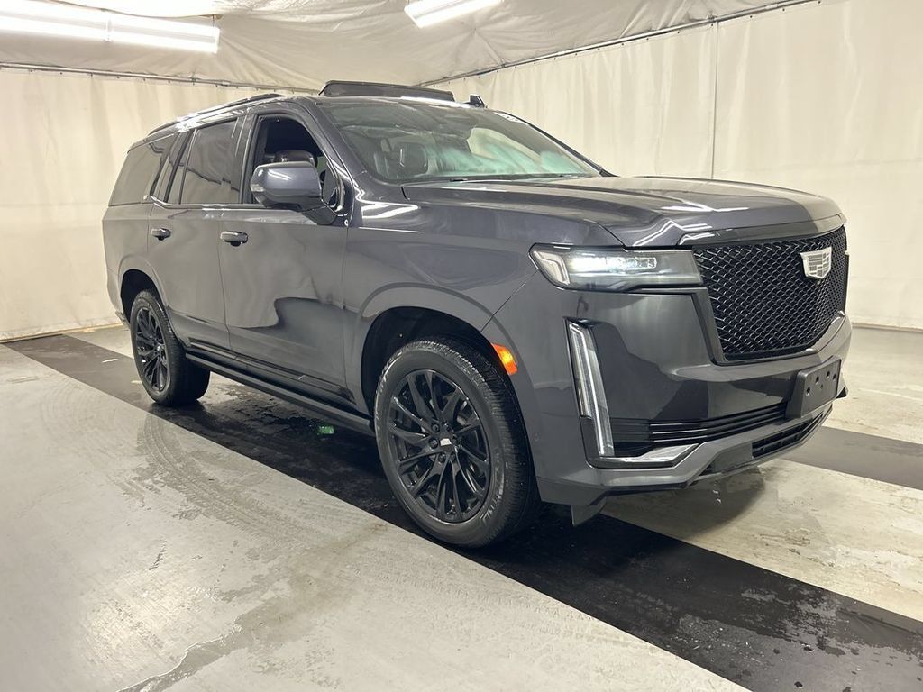 Used 2023 Cadillac Escalade Sport Platinum w/ LPO, ONYX Package AWD/4WD image 1
