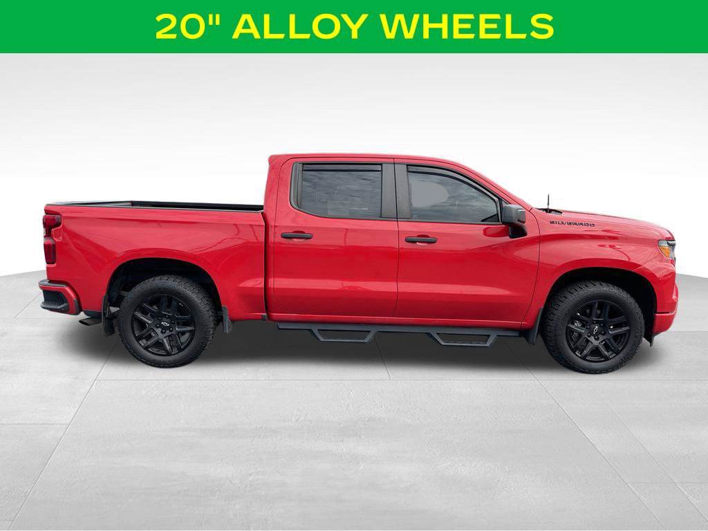Used 2022 Chevrolet Silverado 1500 Custom w/ LPO, Dark Essentials Package AWD/4WD image 6