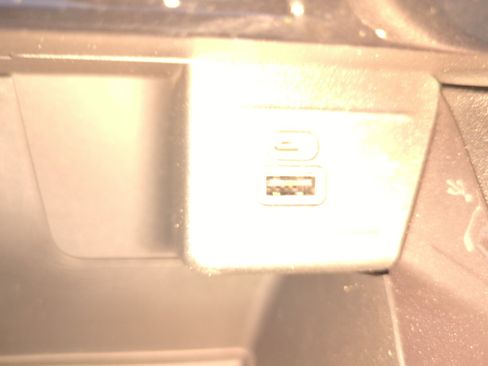 Used 2024 Jeep Compass Latitude image 21