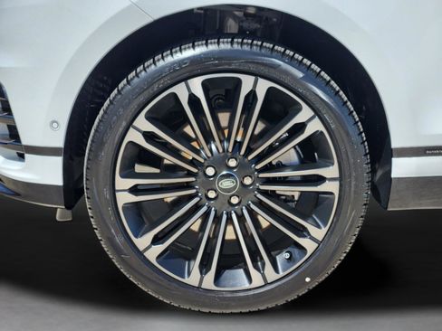 New 2026 Land Rover Range Rover Velar Autobiography image 10