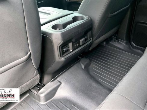 Used 2021 Chevrolet Silverado 1500 RST image 32