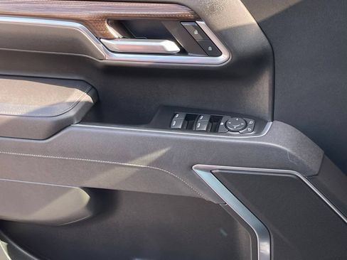 Certified 2025 Chevrolet Silverado 1500 RST RWD image 21