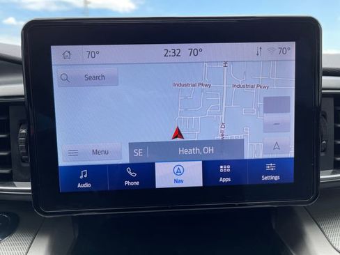 Used 2023 Ford Explorer XLT w/ Equipment Group 202A AWD/4WD image 19