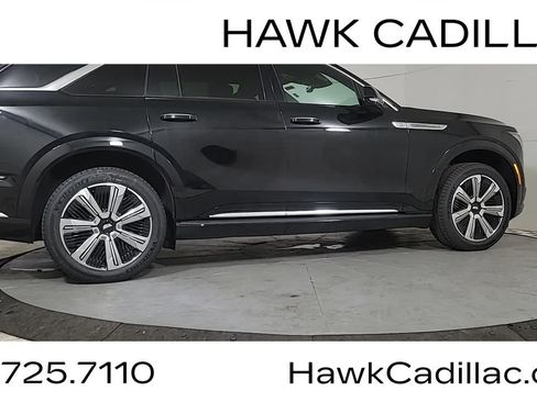 New 2025 Cadillac Escalade IQ Luxury 2 AWD/4WD image 8