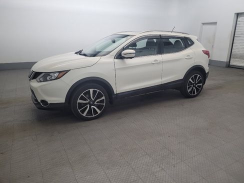 Used 2019 Nissan Rogue Sport SL w/ Premium Package AWD/4WD image 2
