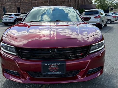 Used 2017 Dodge Charger SXT w/ AWD Plus Group image 11