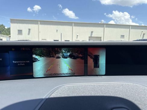New 2026 Lincoln Nautilus Premier AWD/4WD image 25