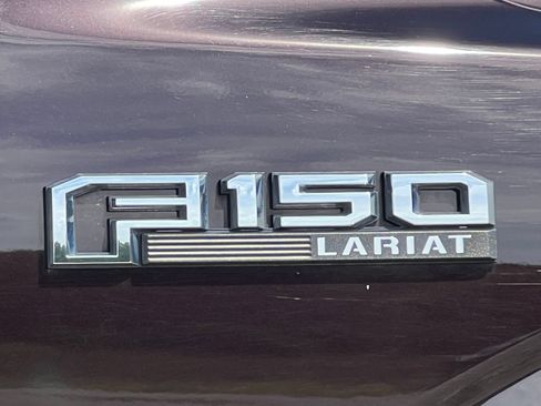 Used 2018 Ford F150 Lariat w/ Equipment Group 502A Luxury AWD/4WD image 2