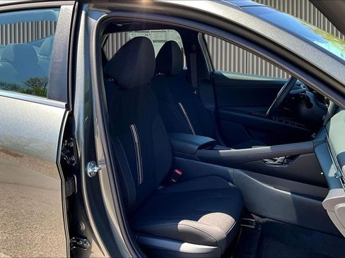 New 2026 Hyundai Elantra SEL Sport Premium w/ Cargo Package FWD image 9
