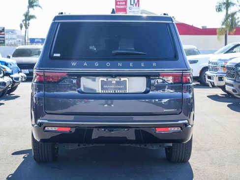 Used 2022 Jeep Wagoneer Series II image 5