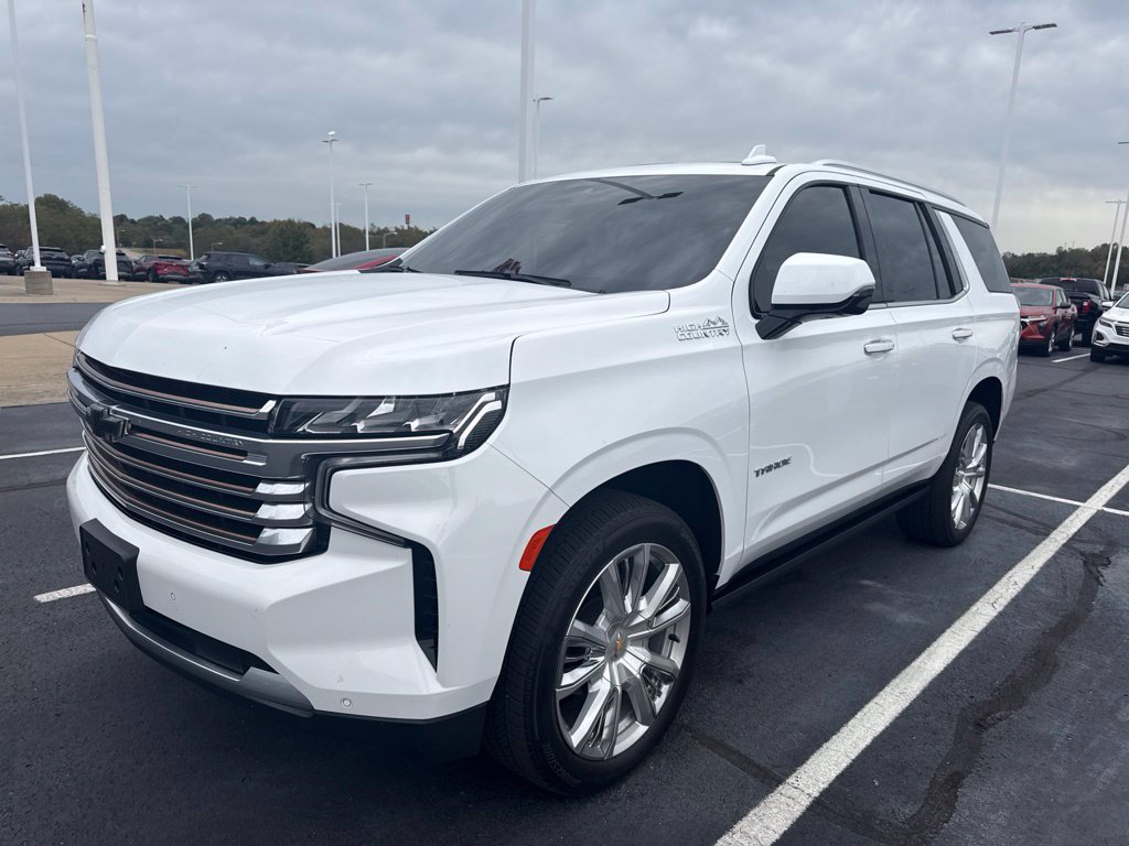 Used 2023 Chevrolet Tahoe High Country AWD/4WD image 4