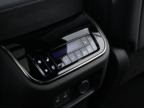 New 2026 INFINITI QX80 4WD image 30