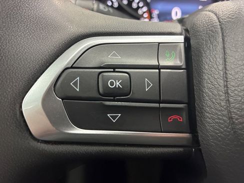 Used 2024 Jeep Compass Trailhawk AWD/4WD image 25