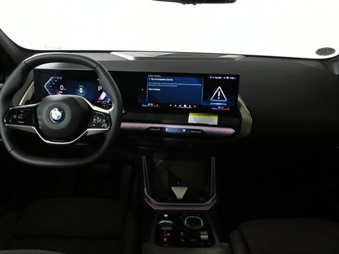 Used 2025 BMW X3 xDrive30i w/ Convenience Package image 17