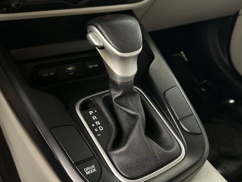 Used 2023 Kia Soul LX FWD image 20