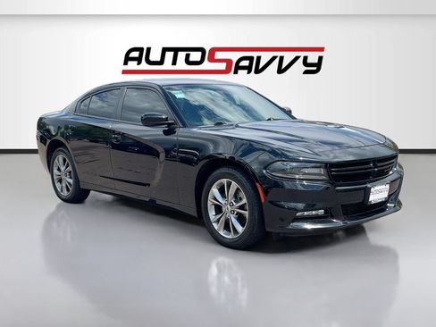 Used 2021 Dodge Charger SXT w/ Driver Convenience Group AWD/4WD image 1