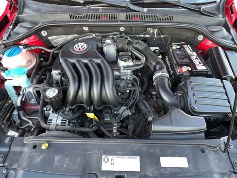 Used 2015 Volkswagen Jetta S image 46