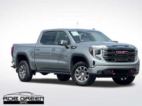 Used 2024 GMC Sierra 1500 AT4 w/ AT4 Premium Package AWD/4WD image 1