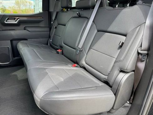 Certified 2024 Chevrolet Silverado 1500 LT Trail Boss w/ LT Trail Boss Premium Package AWD/4WD image 6