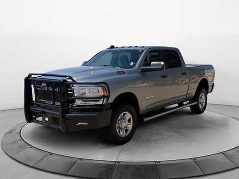 Used 2022 RAM 2500 Big Horn AWD/4WD image 7
