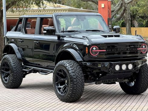 Used 2024 Ford Bronco Outer Banks AWD/4WD image 75