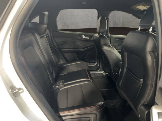 Certified 2025 Ford Escape ST-Line Select AWD/4WD image 18