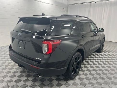 Used 2024 Ford Explorer ST-Line w/ Class IV Trailer Tow Package AWD/4WD image 5