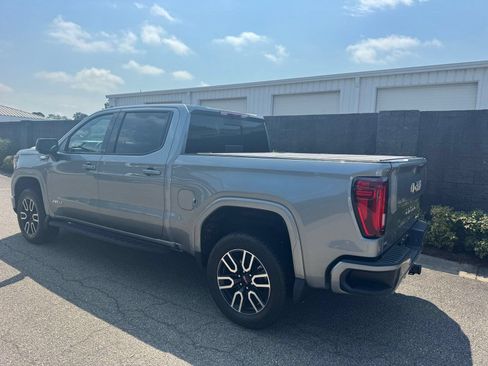 Used 2026 GMC Sierra 1500 AT4 w/ AT4 Premium Package AWD/4WD image 4