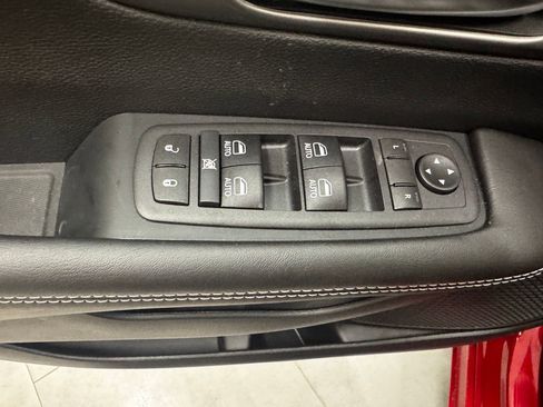 New 2027 Chrysler Pacifica Select w/ Family Tech Group FWD image 15