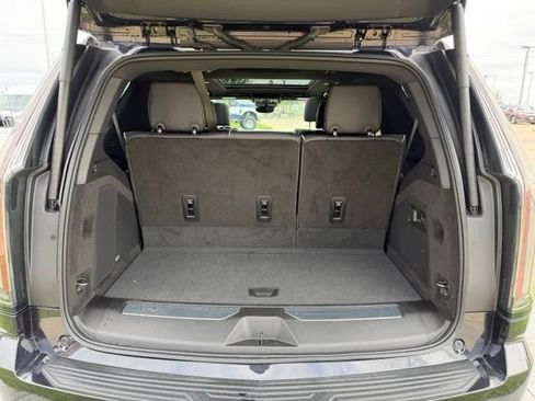 Used 2026 Cadillac Escalade Sport w/ Touring Package AWD/4WD image 9