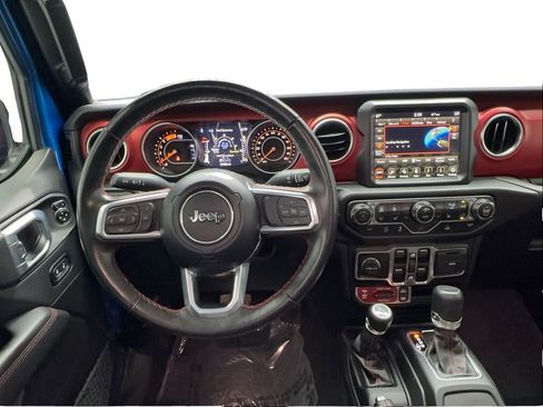 Used 2023 Jeep Gladiator Rubicon w/ LED Lighting Group AWD/4WD image 34