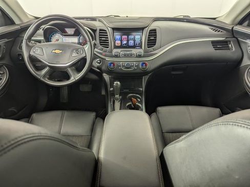 Used 2018 Chevrolet Impala LT FWD image 21