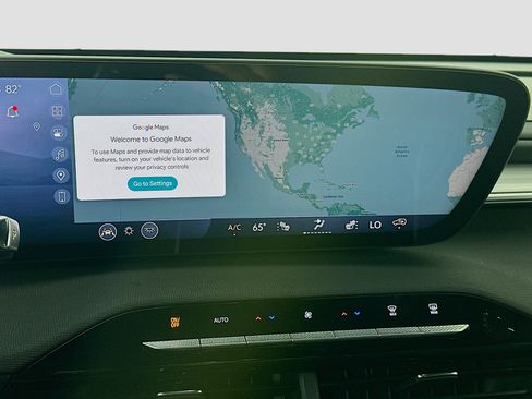 Used 2025 Buick Enclave Preferred FWD image 21